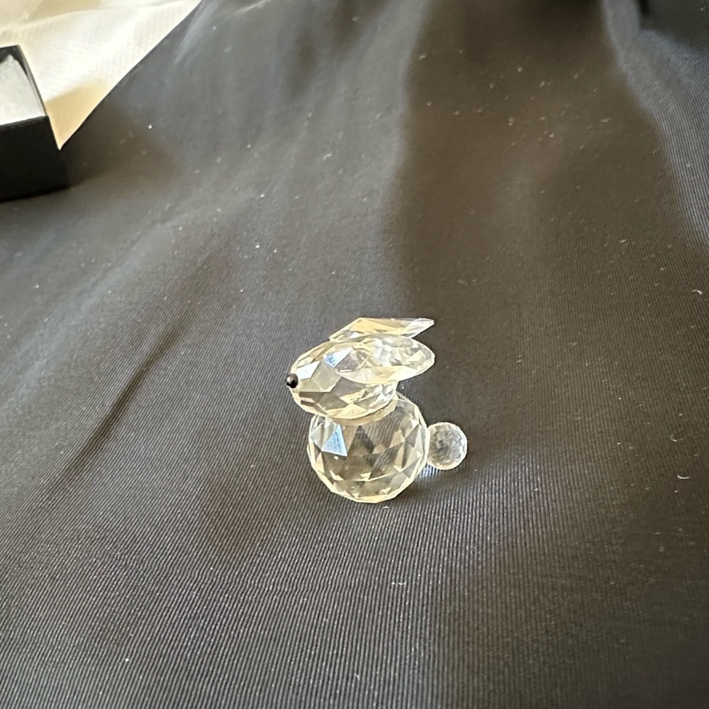 Swarovski Crystal Bunny Rabbit - Picture 11 of 11